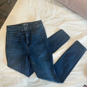 Abercrombie & Fitch Simone High Rise Ankle Jean